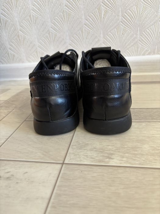 Продам обувь в хорошем состоянии