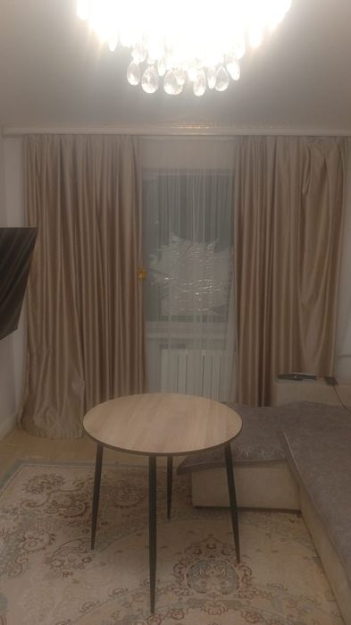 Сдам 3 х комн квартиру, район электрон