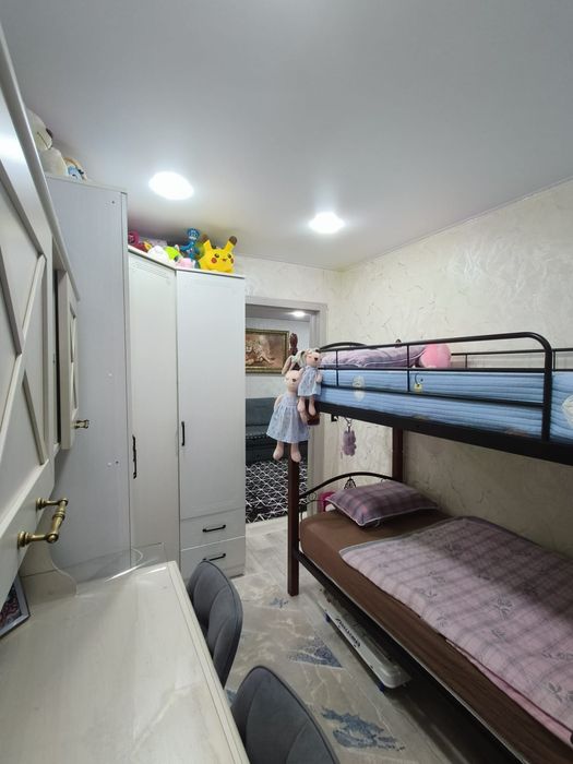 Продам 4х комн.кв, 2/5