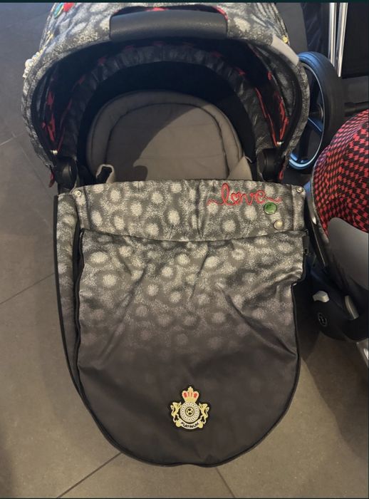 Cărucior Cybex "Rebellious" 3 în 1