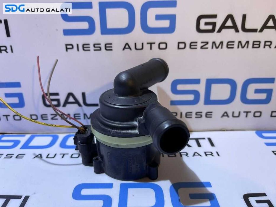 Pompa Secundara Auxiliara Recirculare Apa Audi A4 B8 2008 - 2012 Cod 03L965561A [S0141]
