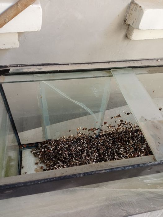 Продаётся аквариум