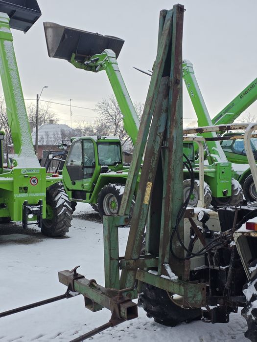 Piese tractor incarcator in tiranti pentru baloti rotunzi