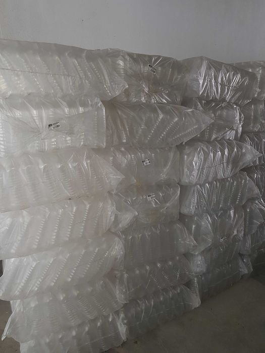 Нови ПВЦ бутилки 1,5 литра