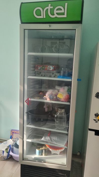 Artel холоделник почти новый