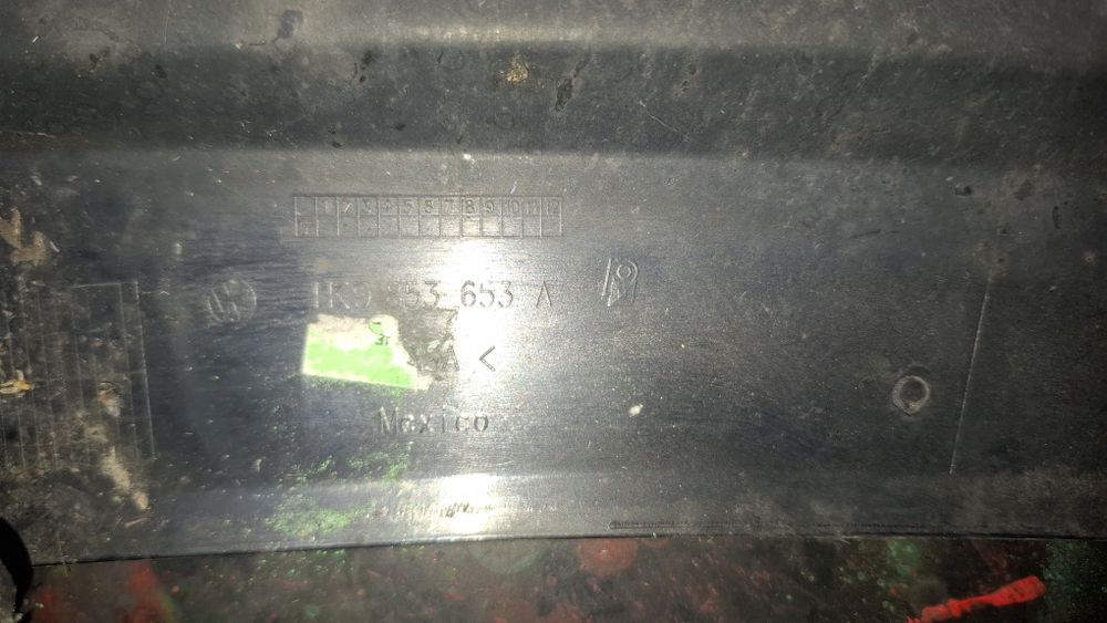 Vand grila cu sigla Volkswagen Golf 6