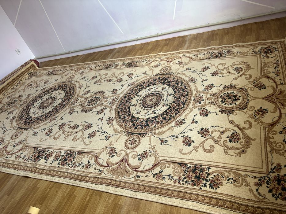 Кілем сатылады!!! 2.5*5