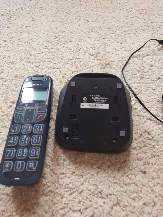 Телефонный аппарат "texet" и "Panasonik"