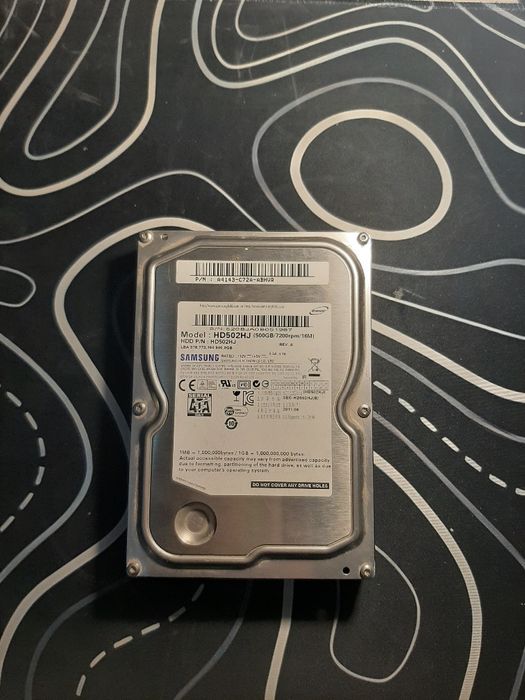 Продают жёсткий диск работать Samsung