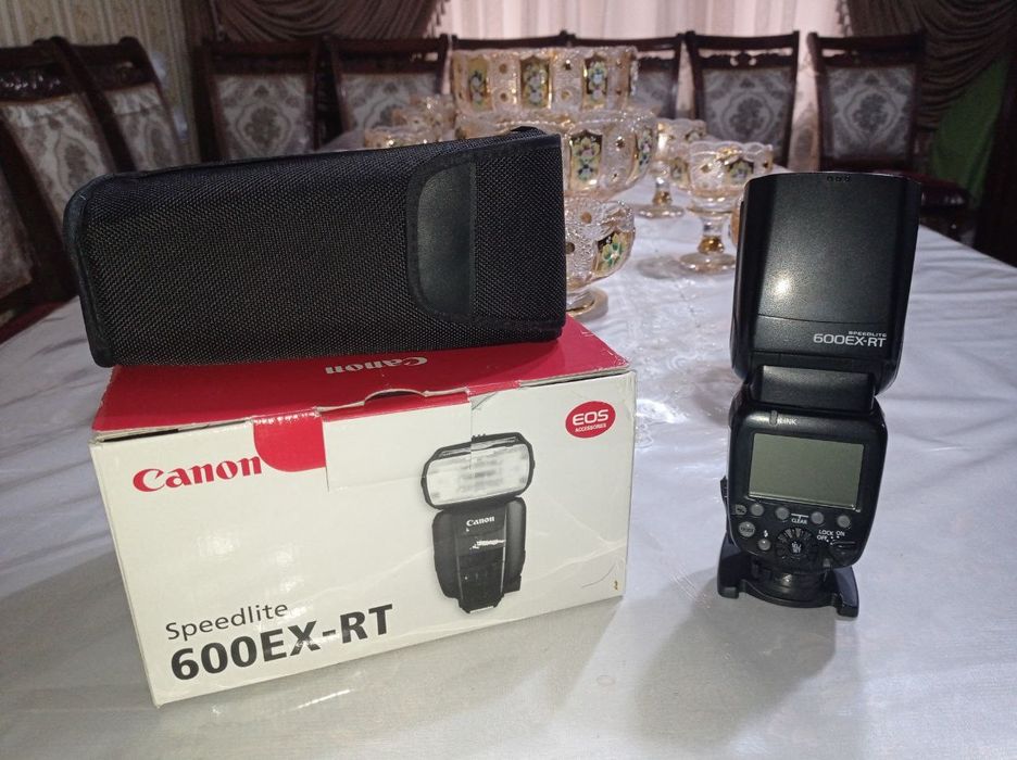 Canon 600EX-RT sotiladi holati zo'r