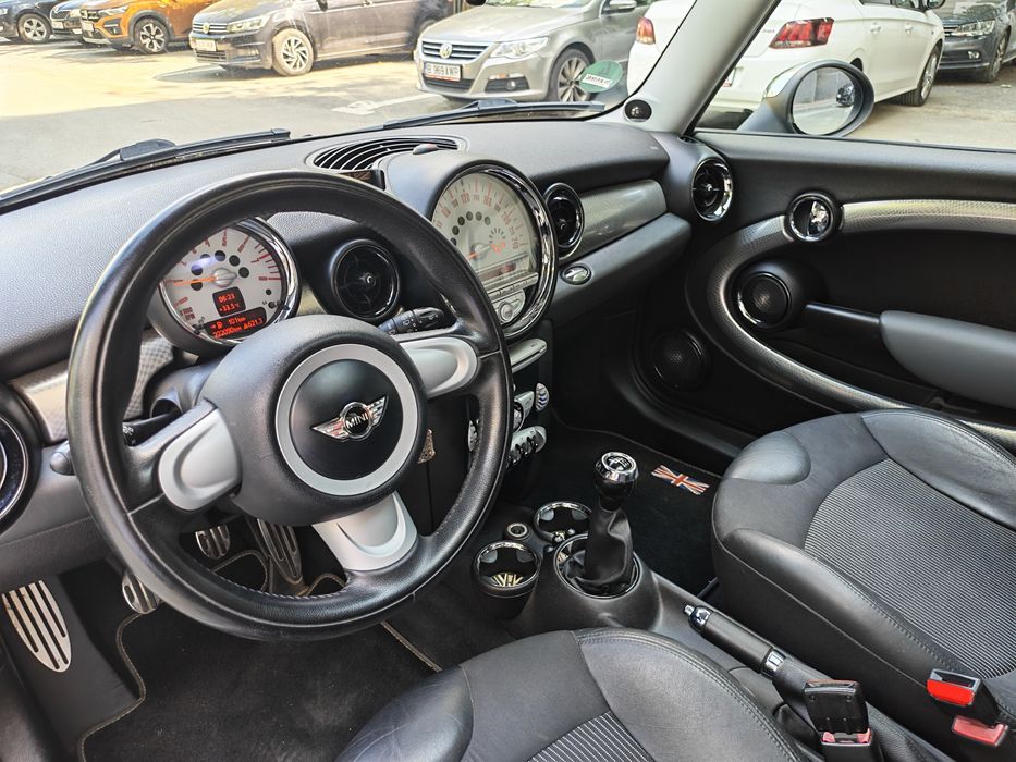 Mini Cooper S 1.6 Turbo 172 CP Full Options Stare Buna