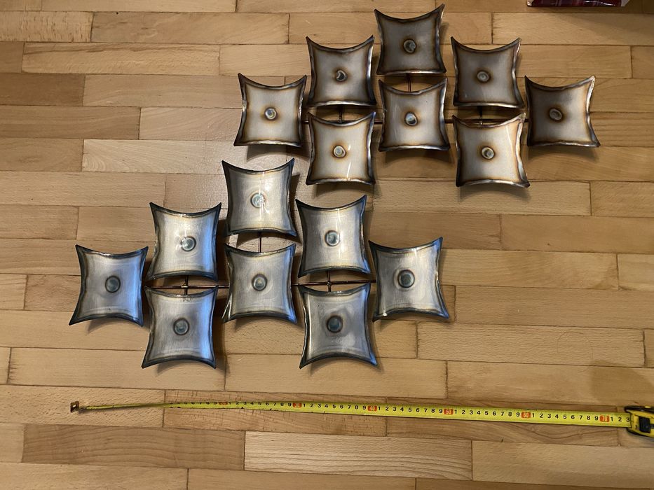 Две метални пана