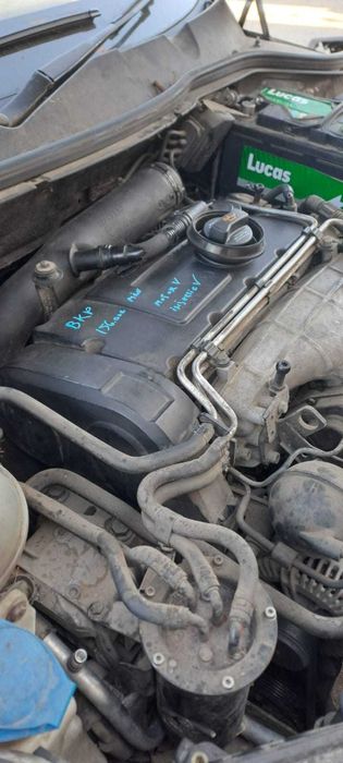 Motor complet fara accesorii VW Passat cod motor BKP 2.0 TDI 140cp