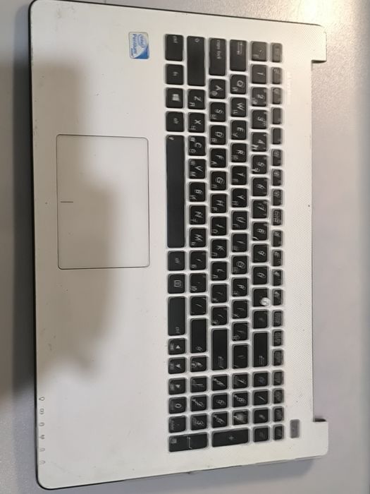 Продам нижнюю часть от ноутбука asus
