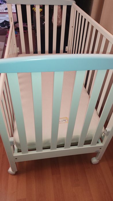 Продам детскую кровать, манеж