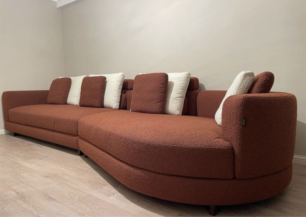 Угловые диваны кресла на заказ а также реставрация мягкой мебели