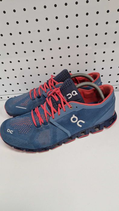 Оригинални мъжки маратонки- On