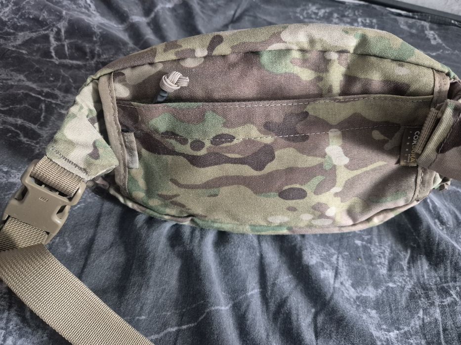 Продам сумку на пояс/плечо