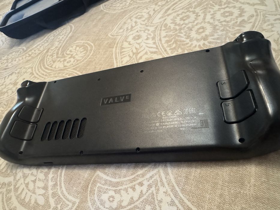 Продаю Steam Deck LCD 512 GB