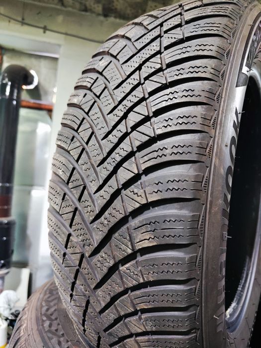 4 бр зимни 195/60/16 Hankook