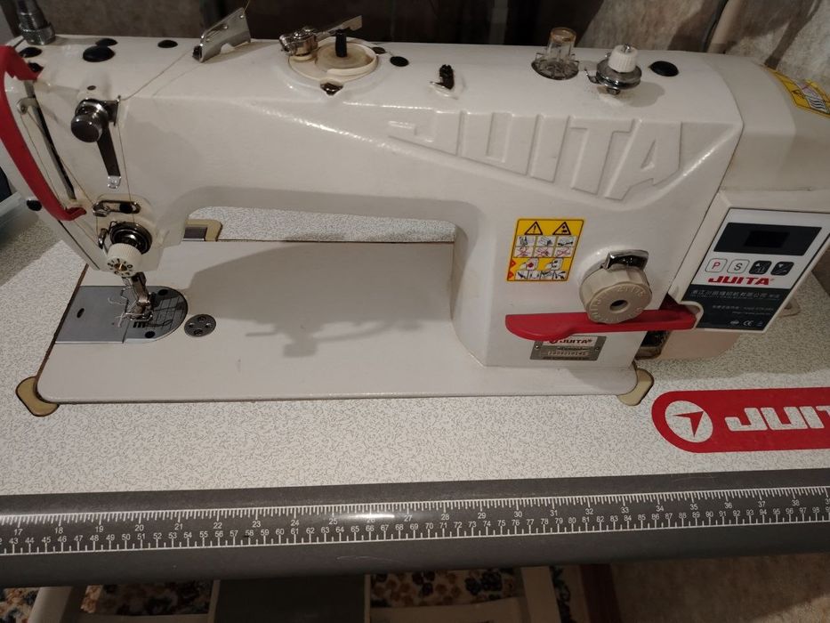 Tikuv mashinasi juita 300$ srochno sotiladi