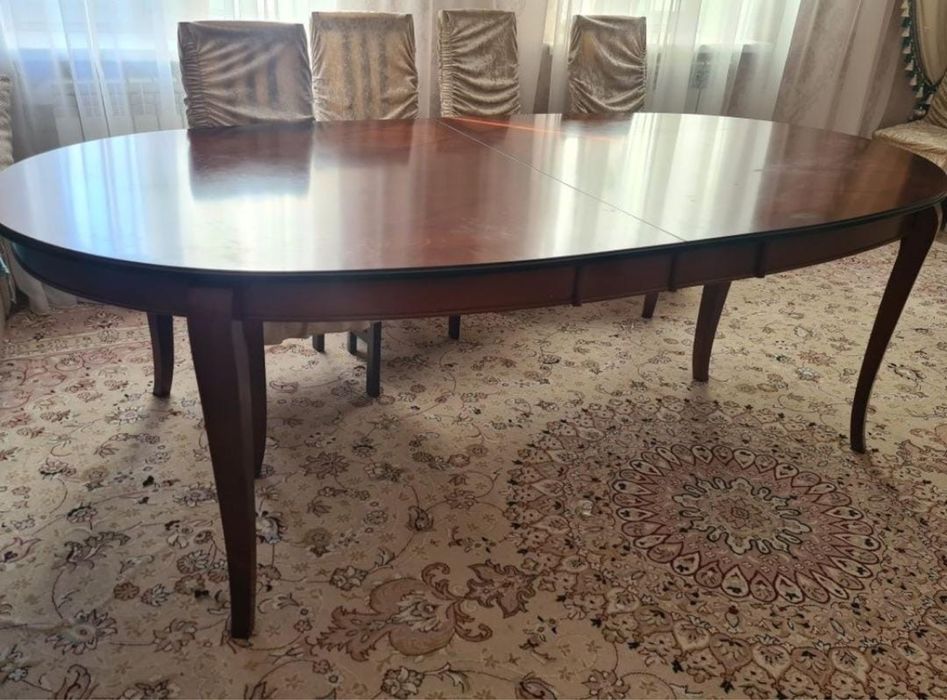 Большой Малазийский стол