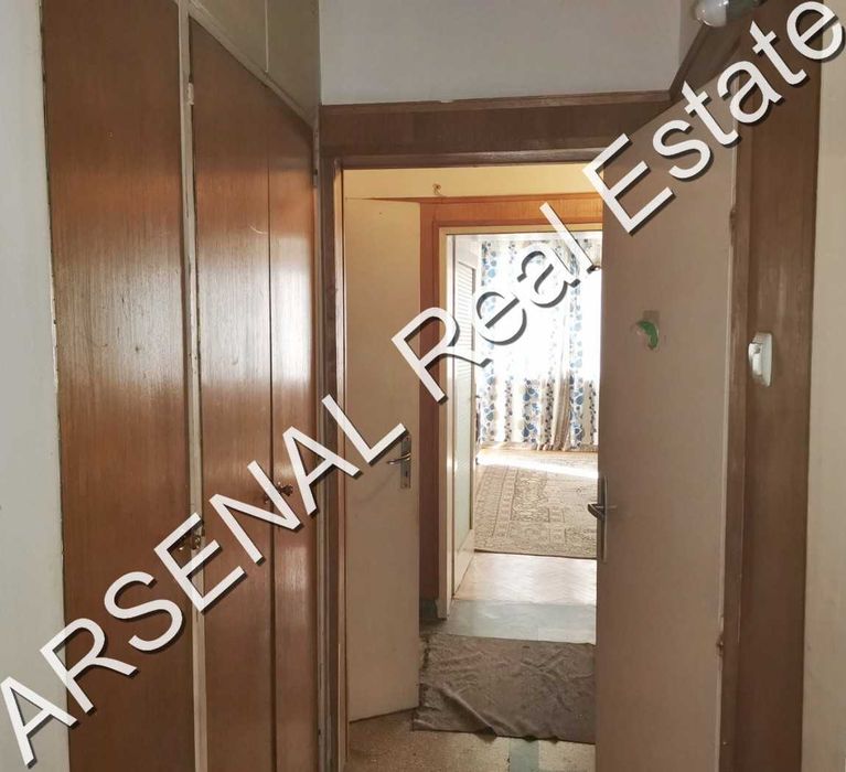 Дава се под наем Тристаен апартамент в София, Красно село - 110 кв.м за 450 € - Снимка #3