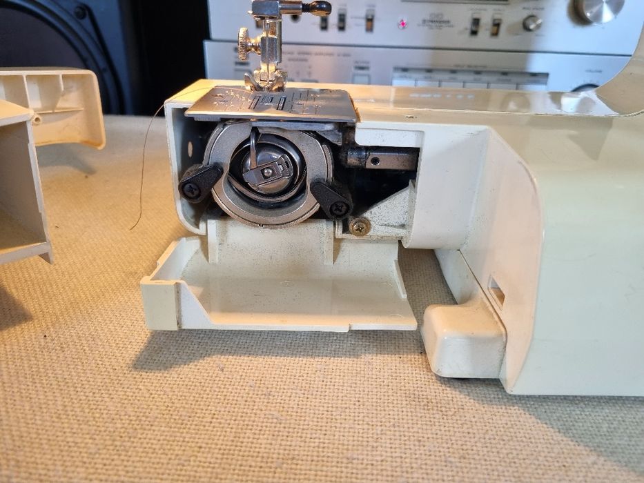 Masina de cusut Privileg. Perfecta stare.