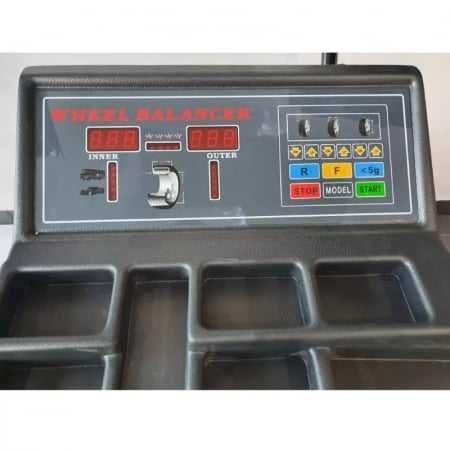 Masina de echilibrat roti camioane 10"-26" 380V, cod-ST8061