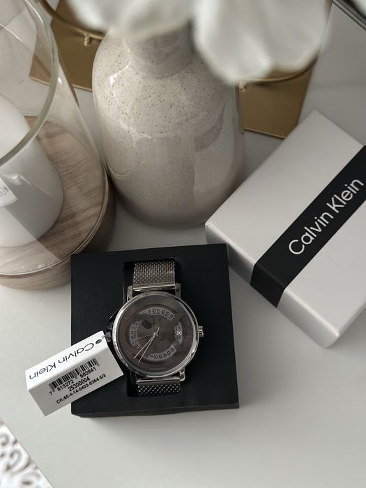 Часовник calvin klein unisex