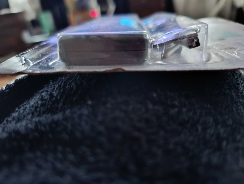 Продам оправу с футляром.