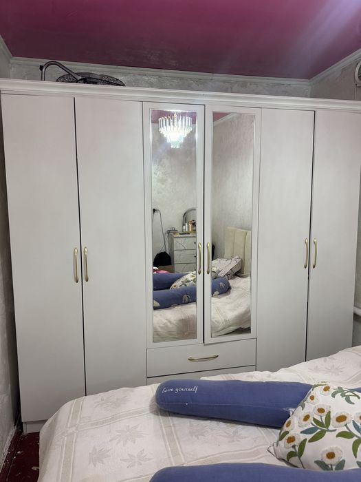 Продам шифонер в отличном состояний