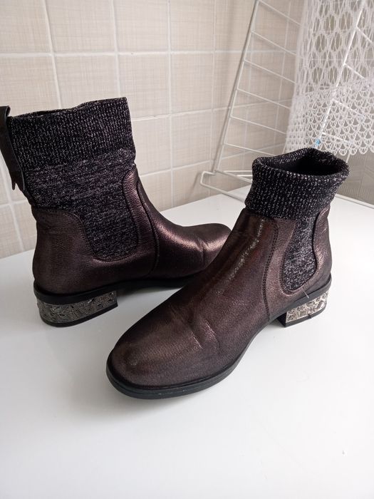 Продам сапожки весна осень