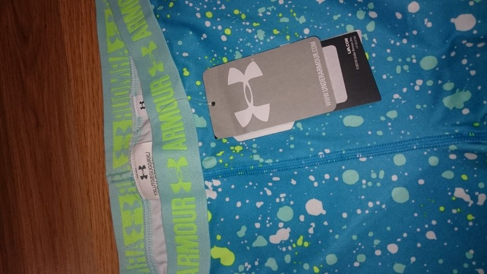 Промо цена 
 Клин дамска Under Armour.