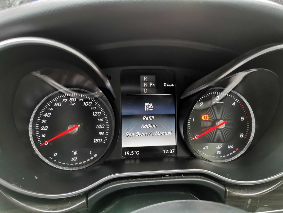 Dezmembrez mercedes V-class w447 2.2 d om 651/distronic/bara fata 447