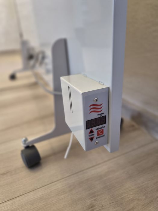 Керамичен инфрачервен панел Teploceramic TCM-RA 1000W (бял) + крачета с колела | С гаранция