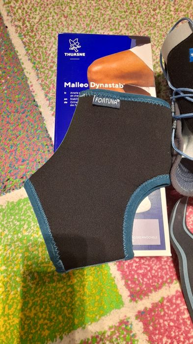 Vând orteza  gleznă  fixa  și mobilă