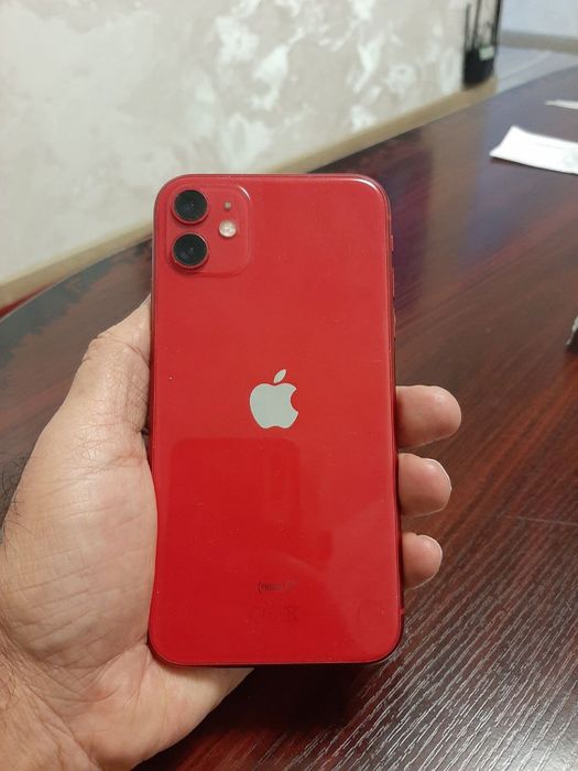 Айфон 11 яхши состоянаси красний