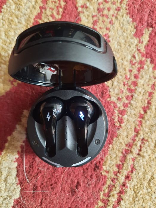 Căști wireless lenovo