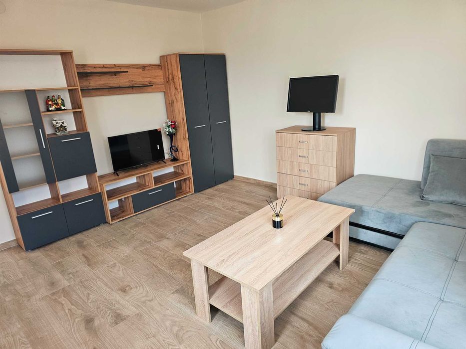 Дава под наем къща Волуяк