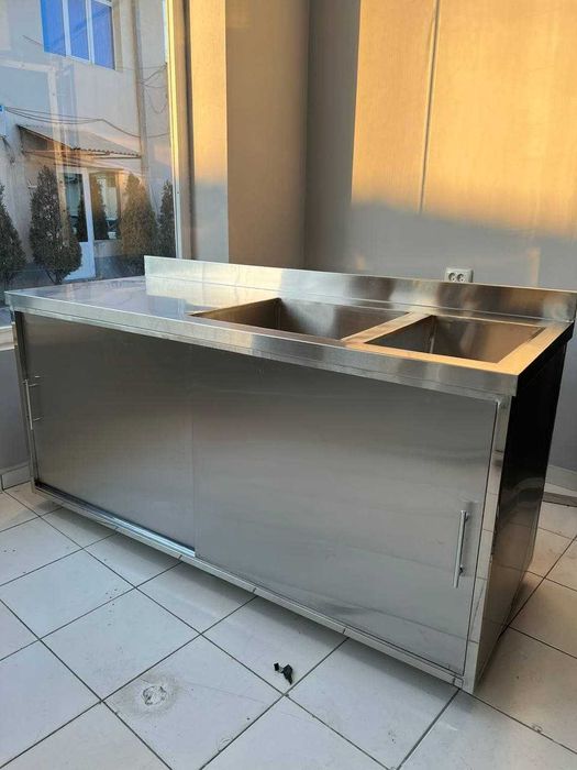 Стол шкафчик купе. Нержавейка