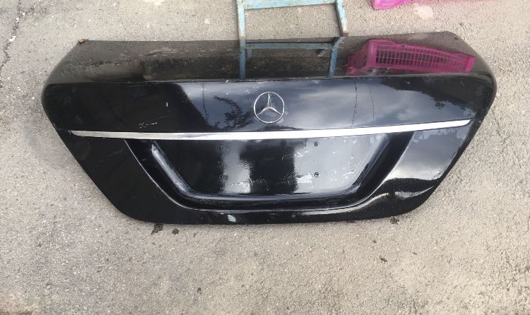 Запчасти оригинал мерс фольс БМВ