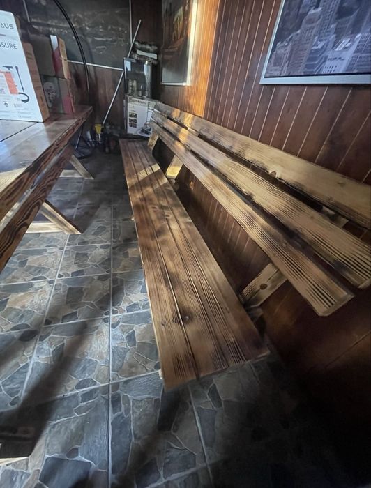 Set rustic lemn masiv brad masa + 2 scaune + 2 banci 3500 ron negociabil