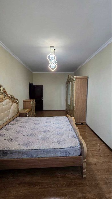 Продаётся 2х комн квартира на 4 этаже Ор-р  Болгарский посёлок