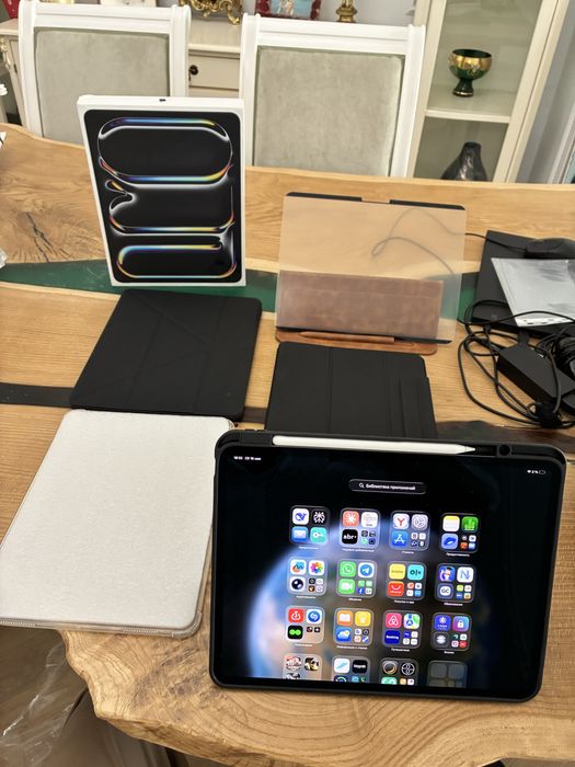 Ipad m4 Е-сим 13 дюйм 256гиг