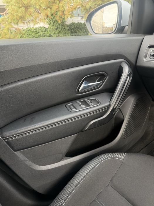 Vand Dacia Duster 2018