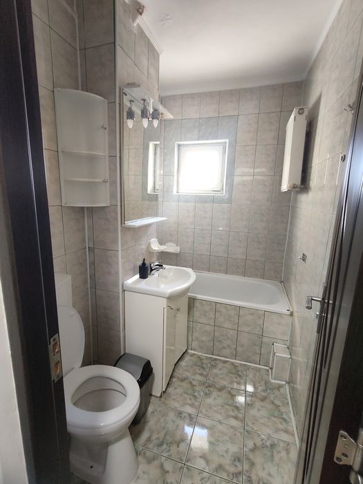 Apartament 2 camere de inchiriat langa universitate