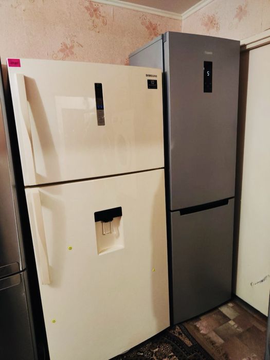 Продам Холодильник с Доствкой