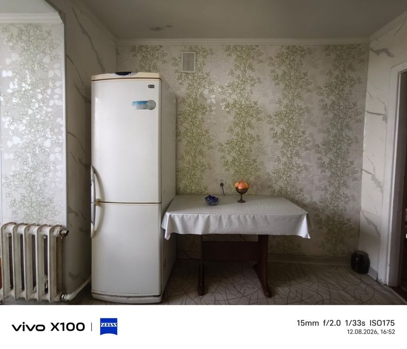 Продам 2 комнатную квартиру