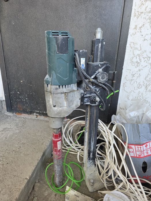 Бурильная установка по бетону